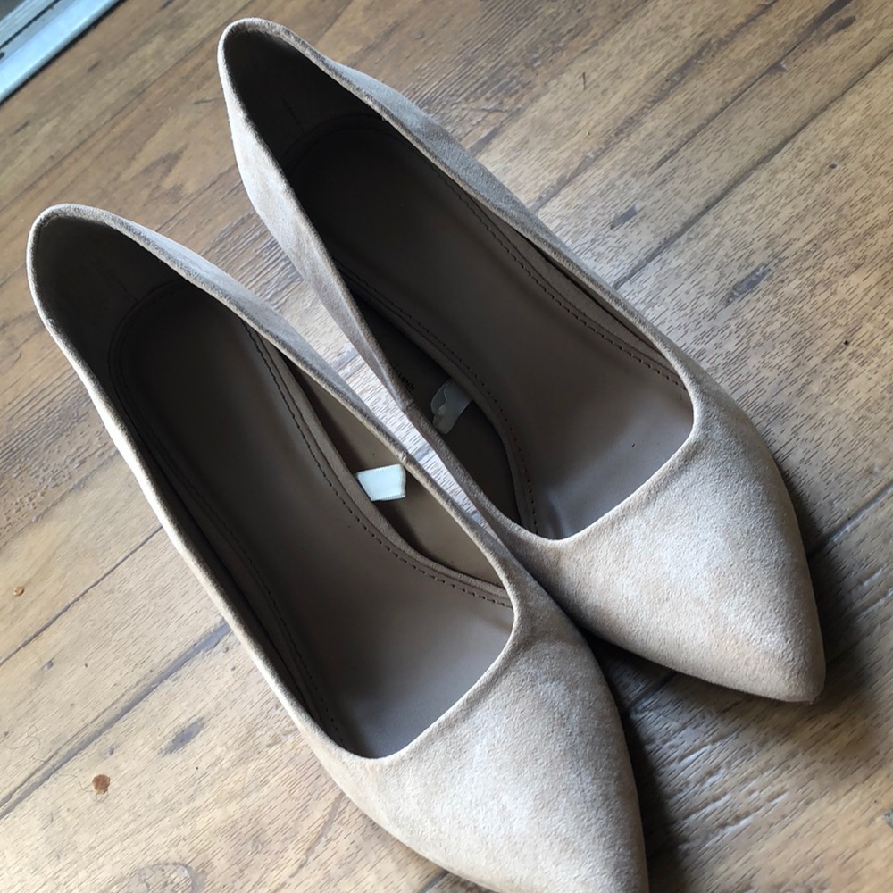 Heels- barely worn